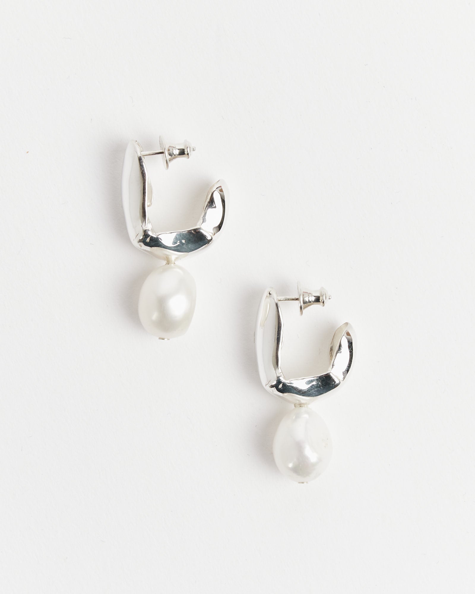 Ebi Perla Earrings