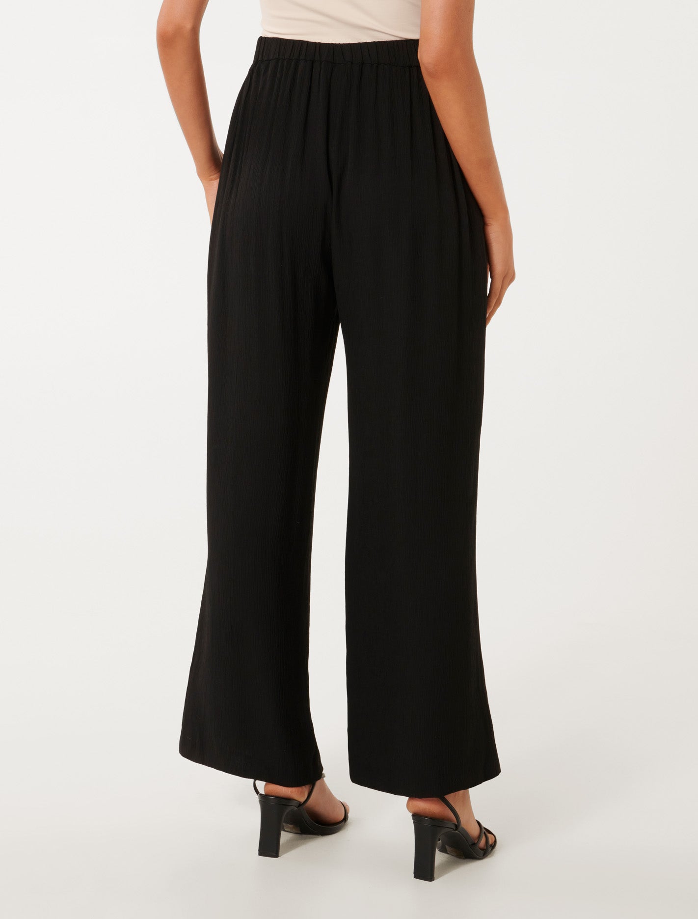 Emery Crinkle Wide Leg Pants