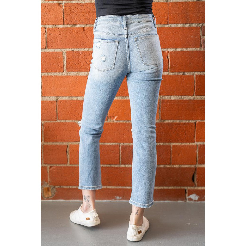 Everlynn Mid Rise Cropped Straight Leg Jeans