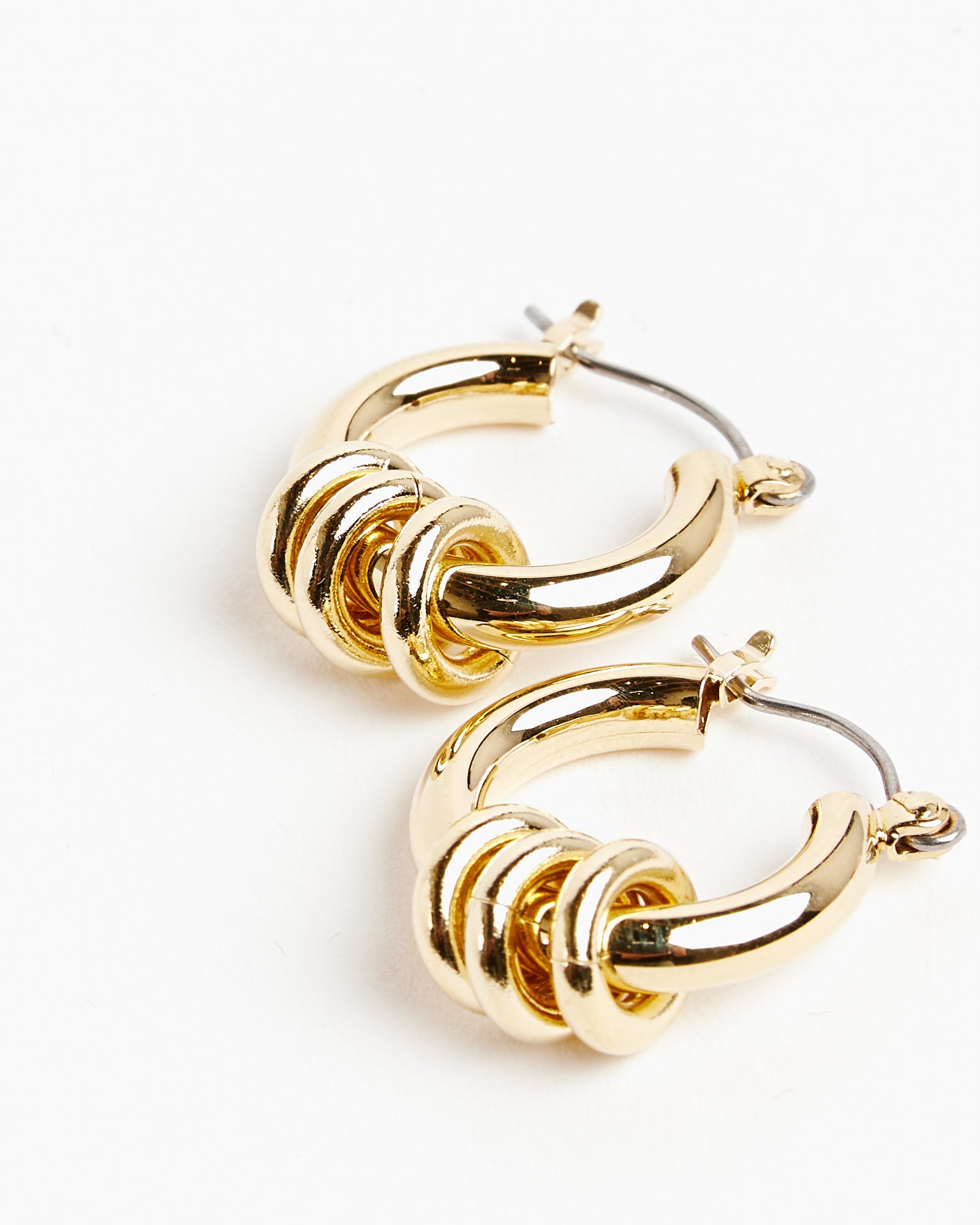 Fillia Earrings