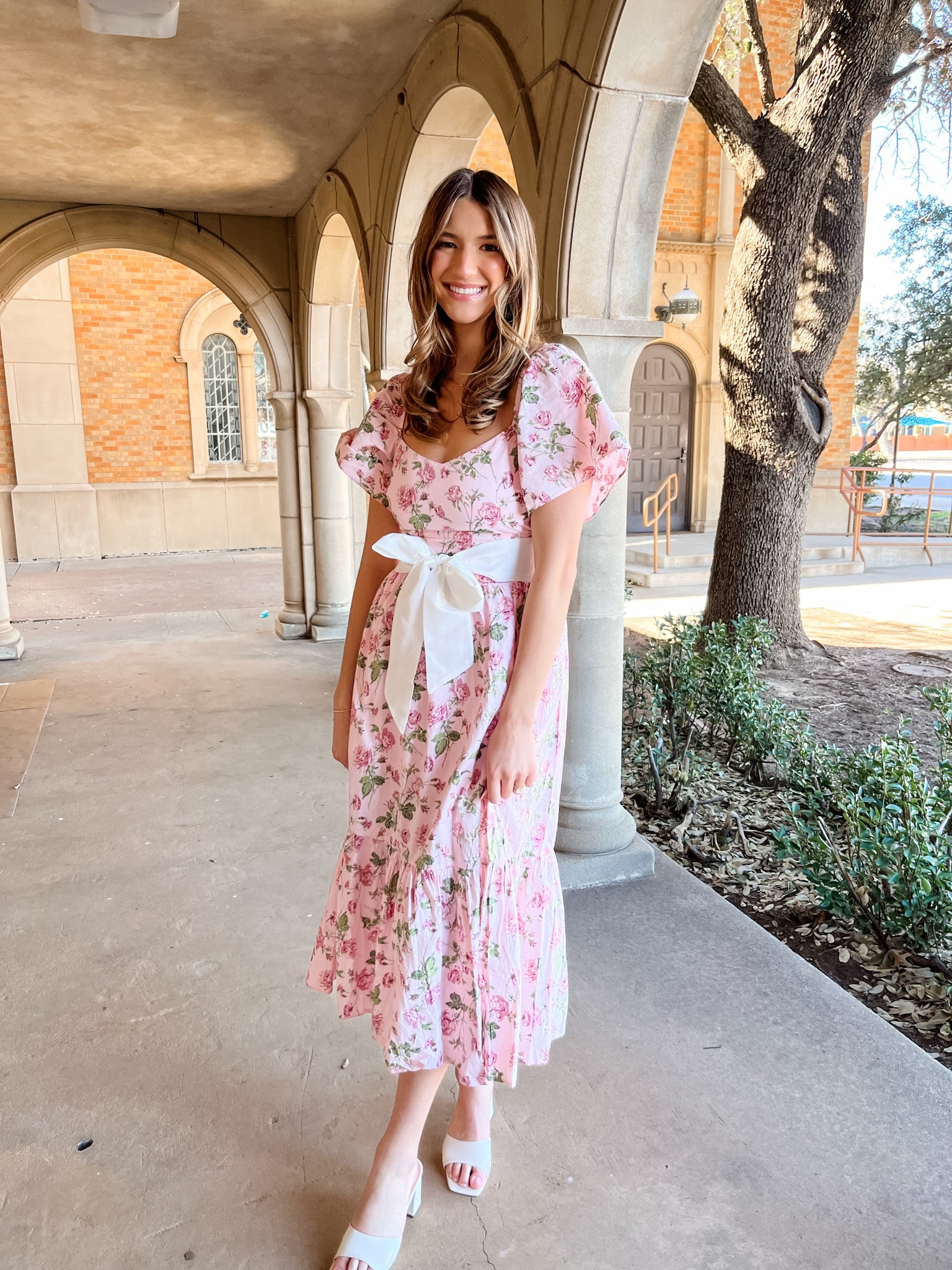 Floral Printed Flutter Sleeves Dress- Pink