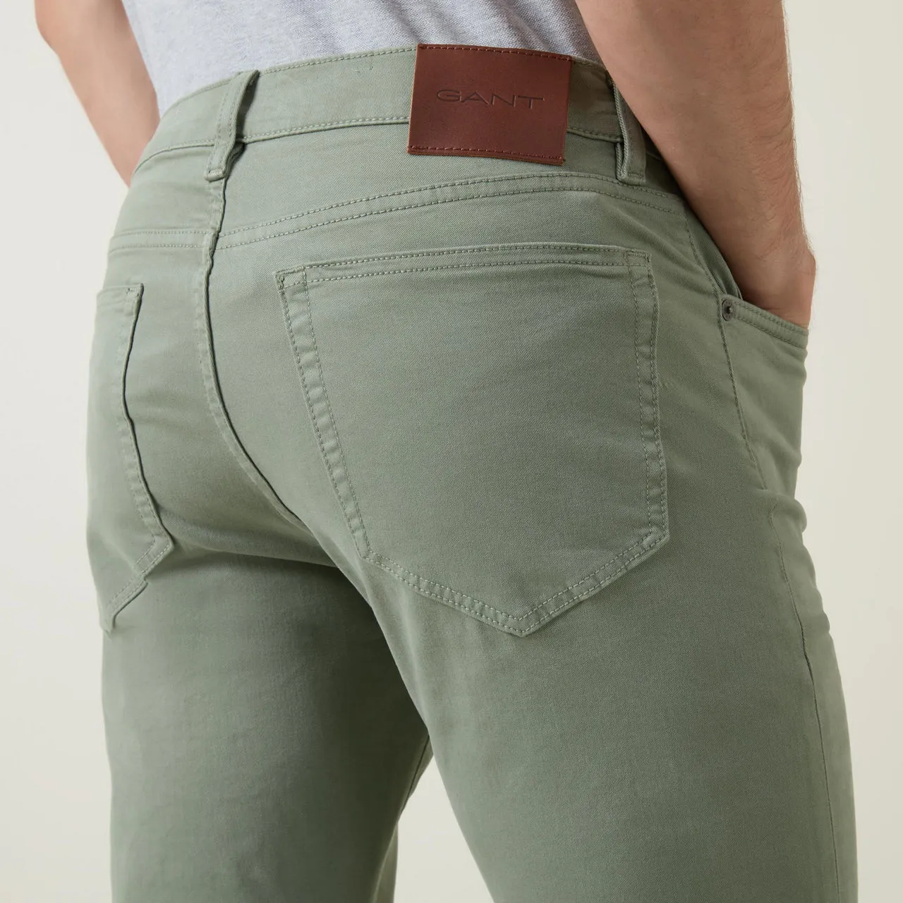 GANT Desert Mid-Rise Straight Leg Trousers - Light Green