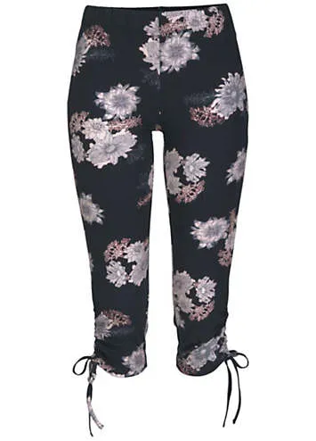 LASCANA Capri Leggings | Grattan