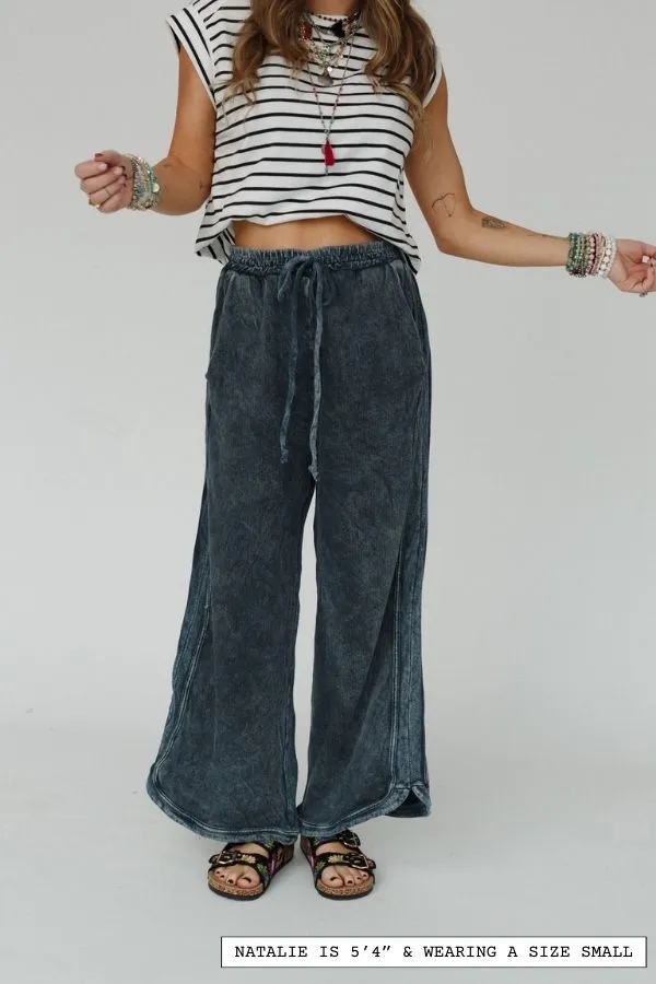 So Comfy Wide Leg Pant Petite Length - Navy