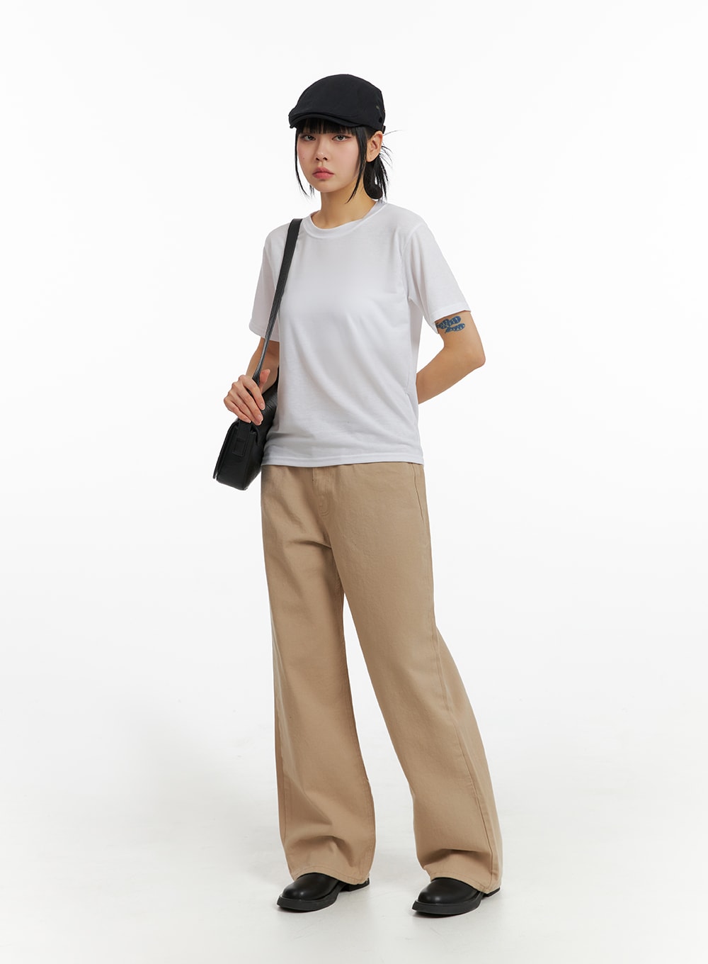 Solid Straight Leg Trousers IM414